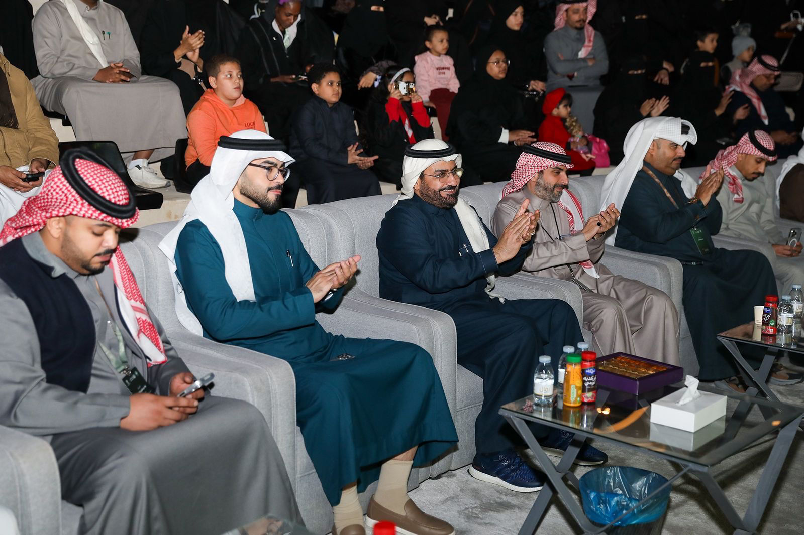 سعادة وكيل محافظة الأحساء يزور مهرجان تمور الأحساء المصنّعة